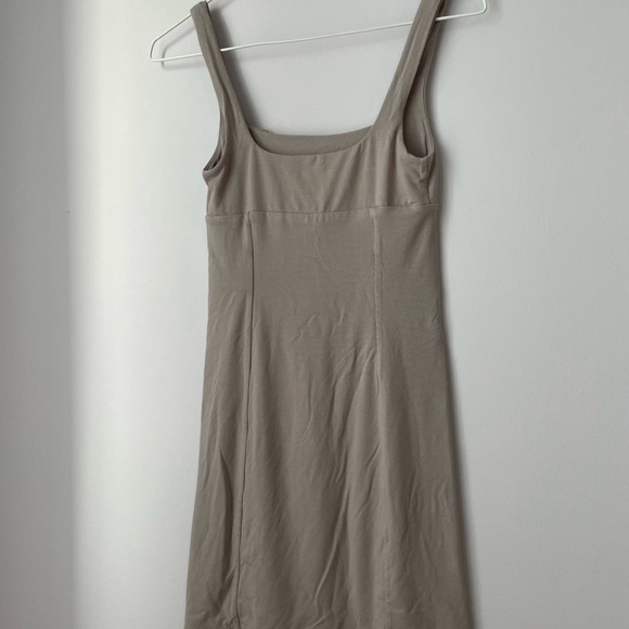 Wilfred Free Orbit mini dress in gull grey. Size XS. - Picture 4 of 5